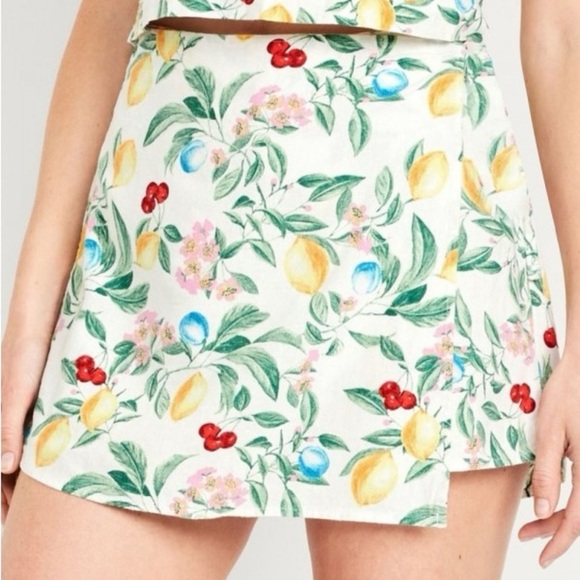 Old Navy Floral Skort - Picture 3 of 6
